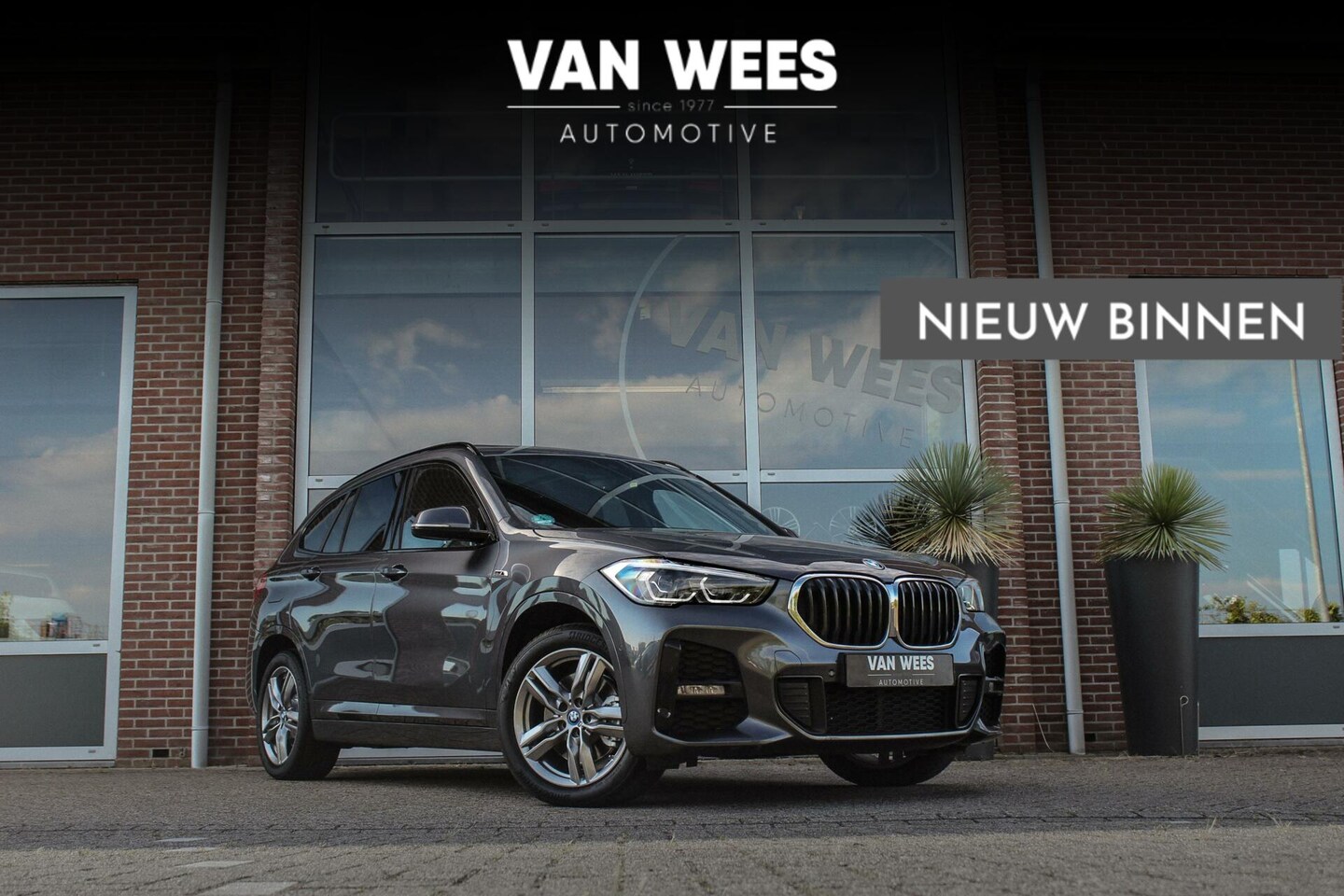BMW X1 - xDrive25e F48 High Executive Facelift M-sport | M-pakket | 1e eigenaar | inc BTW | Dakraam - AutoWereld.nl