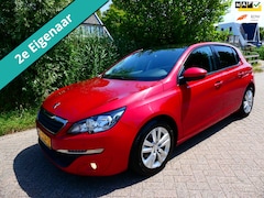 Peugeot 308 - 1.2i 110pk 5-deurs 2e eig. 112.000km Clima LED Navi Panorama