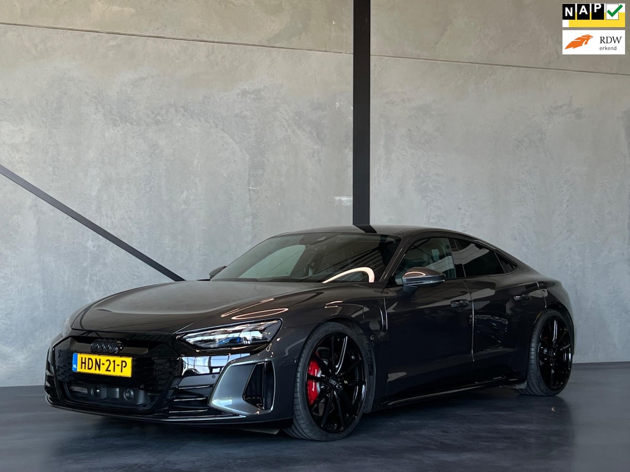 Audi e-tron GT - RS RS, Carbondak, Carbonpakketten,Nachtzicht,B&O,Laser,Head-Up, Enz.. - AutoWereld.nl