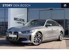 BMW i4 - eDrive40 High Executive / Active Cruise Control / Achteruitrijcamera / M Adaptief onderste
