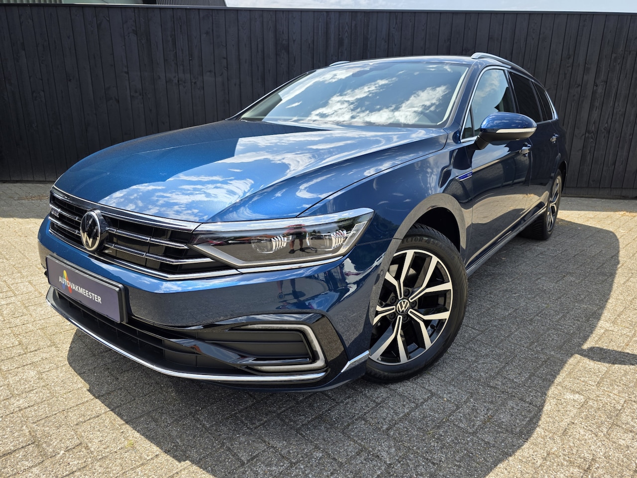 Volkswagen Passat Variant - 1.4 TSI PHEV GTE Business 1.4 TSI PHEV GTE Business - AutoWereld.nl