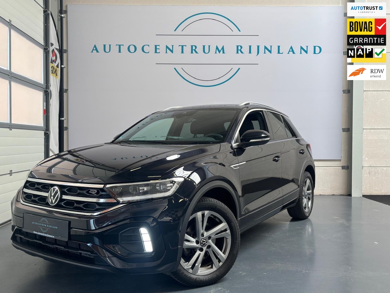 Volkswagen T-Roc - 1.0 TSI R-Line Business 1.0 TSI R-Line Business - AutoWereld.nl