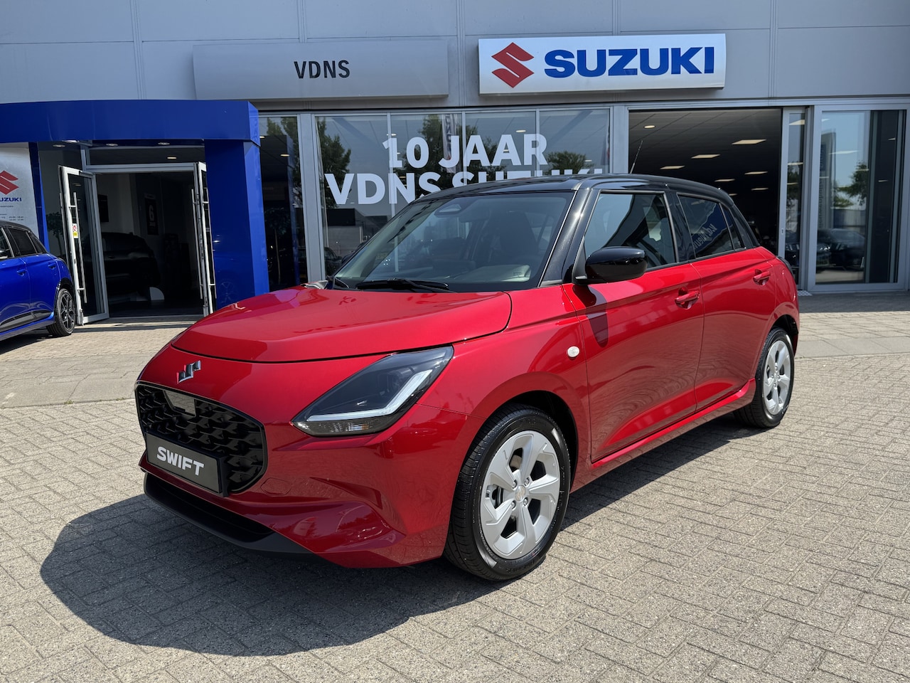 Suzuki Swift - 1.2 Select Smart Hybrid CVT Automaat per direct beschikbaar! info: M.Safari 0492588976 - AutoWereld.nl