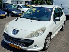 Peugeot 206 + - 1.4 XS