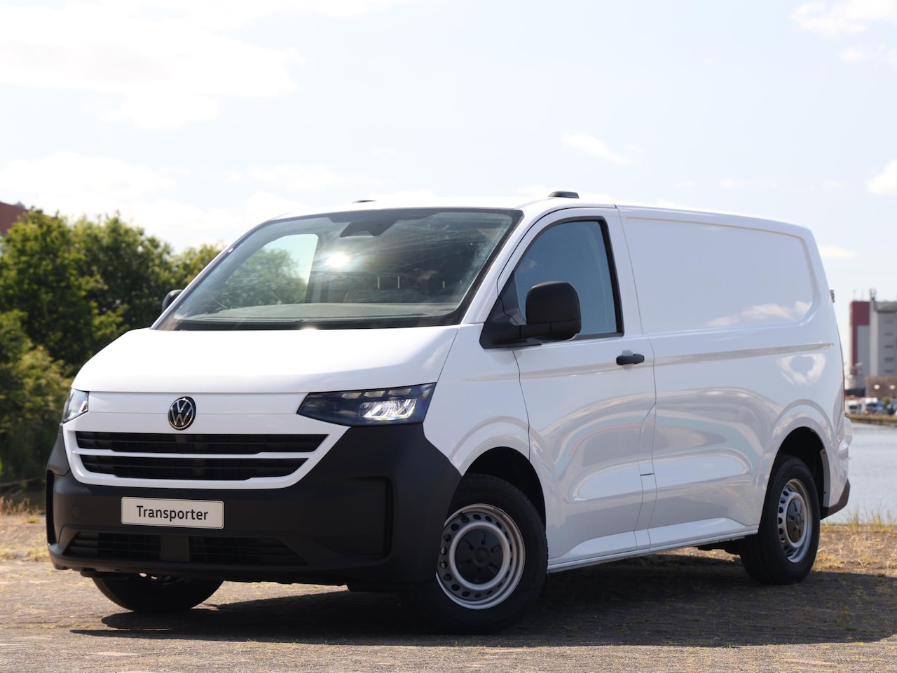 Volkswagen e-Transporter - L1 100 kW (136 pk) 3100 m | Trekhaak | Cruise | Airco | LED | - AutoWereld.nl