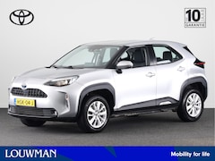 Toyota Yaris Cross - 1.5 Hybrid Active Limited | Navigatie | Parkeersensoren | Keyless Entry /- Start |