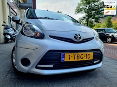 Toyota Aygo - 1.0 VVT-i Aspiration 5drs Airco ElecRam