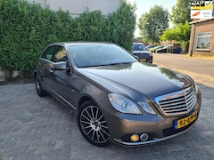 Mercedes-Benz E-klasse - 200 CGI/NIEUWE APK/AUTOMAAT/YOUNGTIMER