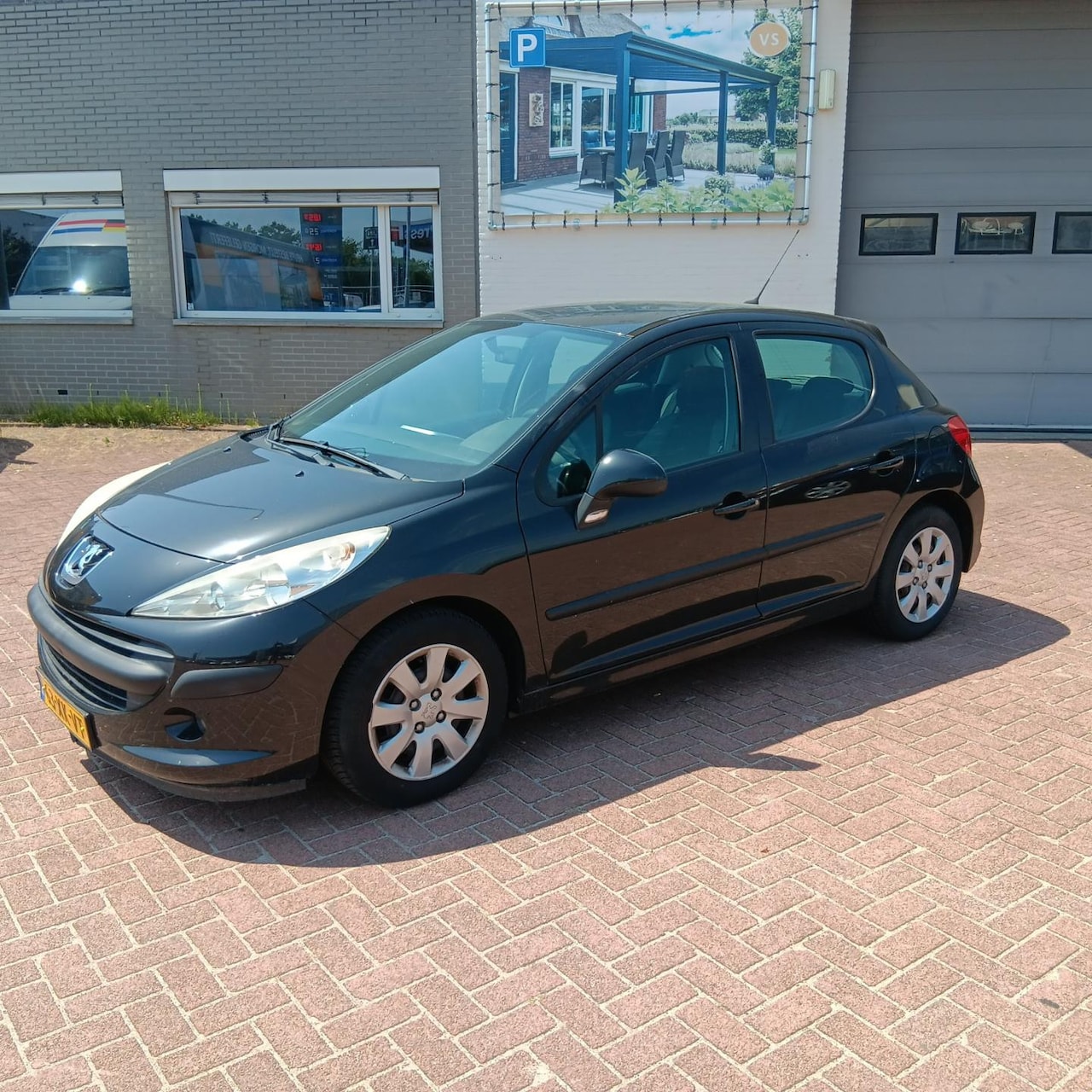 Peugeot 207 - 1.4-16V Color-line 1.4-16V Color-line - AutoWereld.nl
