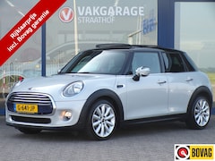MINI Cooper - 1.5 Elektr. Schuifdak / Harman Kardon / Stoelverwarming / Sensoren + Camera / HUD / 17'' L