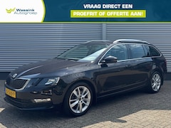 Skoda Octavia Combi - 1.4 TSI Greentech 150pk DSG-7 Style | Trekhaak | Stoelverwarming | Sensoren | Navigatie |