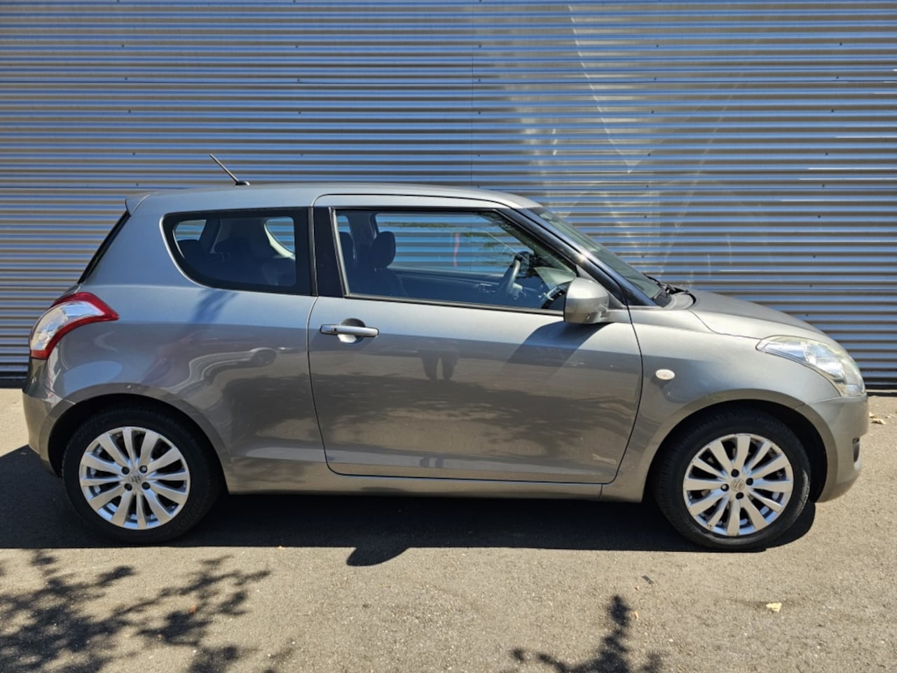 Suzuki Swift - 1.2 Exclusive EASSS 1.2 Exclusive EASSS - AutoWereld.nl