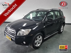 Toyota RAV4 - 2.0 VVTi Executive Automaat