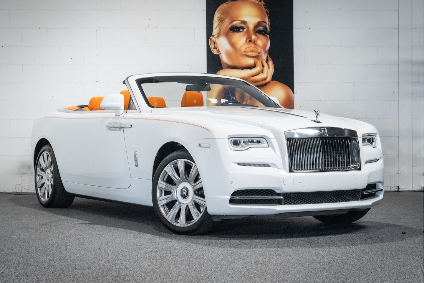 Rolls-Royce Dawn - 6.6 V12 6.6 V12 - AutoWereld.nl