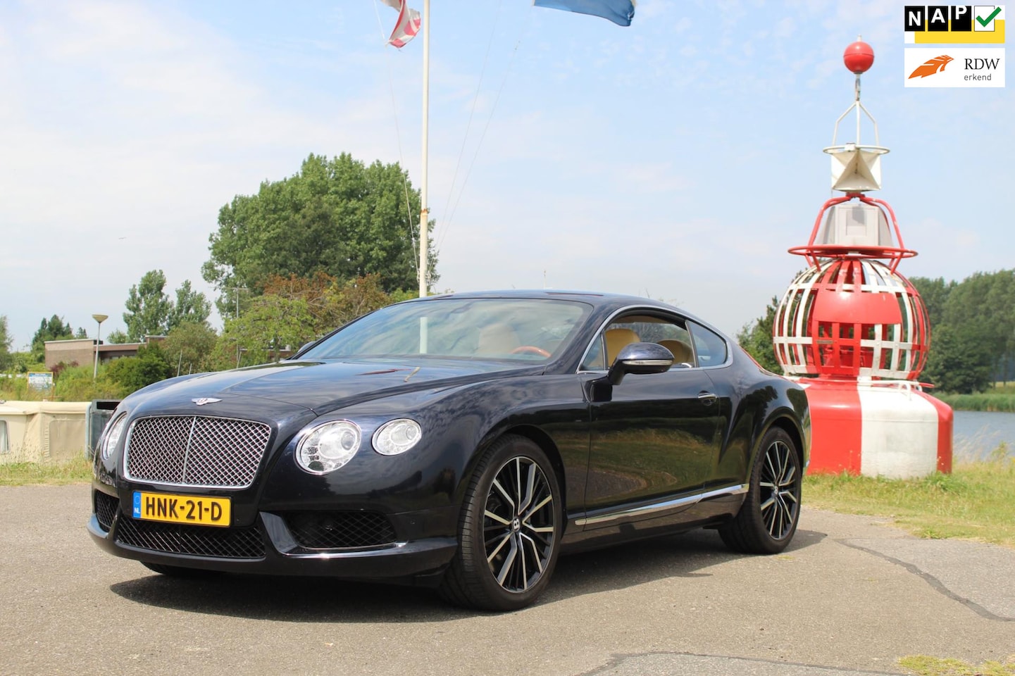 Bentley Continental GT - 4.0 V8 *ORIGINEEL 1e EIGENAAR !! - AutoWereld.nl