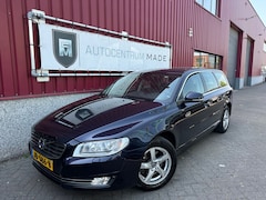 Volvo V70 - 2.0 D3 Polar // Navi // Clima // Cruise control // PDC // Leder