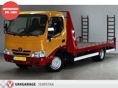 Toyota Dyna - 150 / 3-PERSOONS/ Elek.Pakket/ Radio+CD/ Stuurbekrachtiging/ 12v Aansluiting/ Airbags