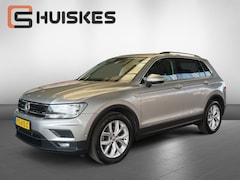 Volkswagen Tiguan - 1.4 TSI Comfortline | Trekhaak | Schuif-/kanteldak | Navigatie