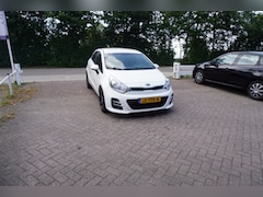Kia Rio - 1.2 CVVT DynamicLine NAVI CRUISE CAMERA