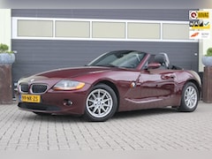 BMW Z4 Roadster - 2.5i S | A02 Merlot-Rot metallic |