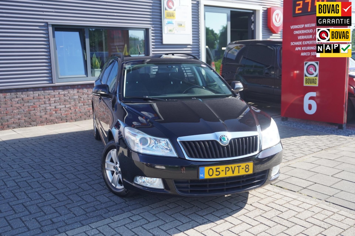 Skoda Octavia Combi - 1.4 TSI Ambition Business Line 1.4 TSI Ambition Business Line - AutoWereld.nl