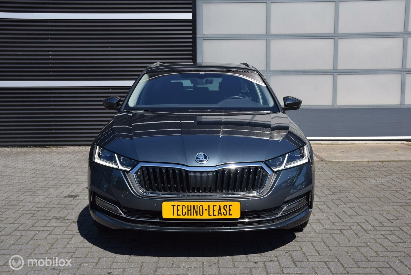Skoda Octavia Combi - 1.5 TSI 150pk First Edition Apple Carplay ACC NW Type