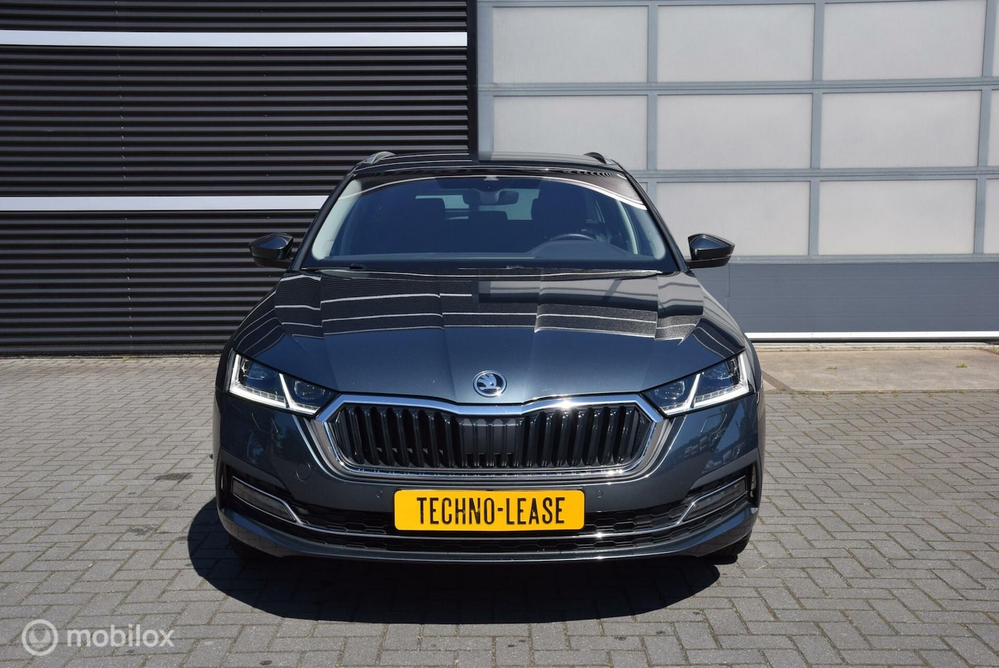 Skoda Octavia Combi - 1.5 TSI 150pk First Edition Apple Carplay ACC NW Type!
