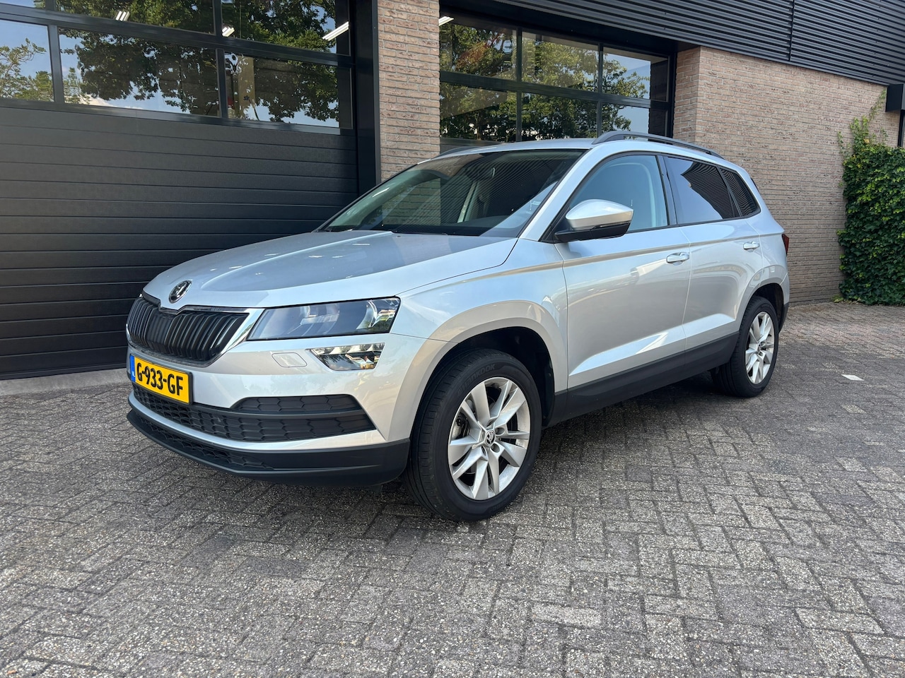 Skoda Karoq - 1.0 TSI Style 1.0 TSI Style - AutoWereld.nl