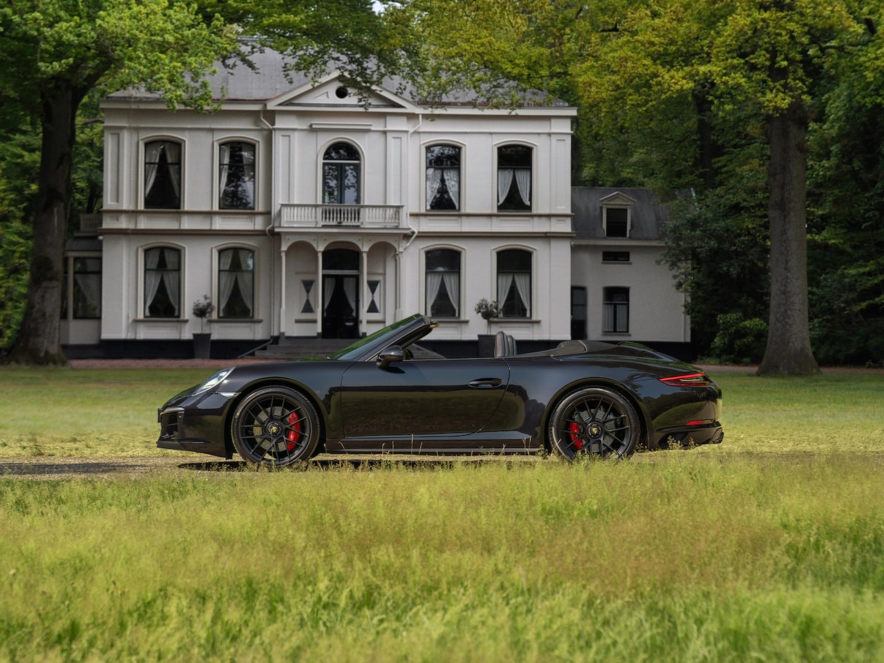 Porsche 911 Cabrio - 991-2 Carrera 4 GTS | Bose | PTV Plus | NL-auto - AutoWereld.nl