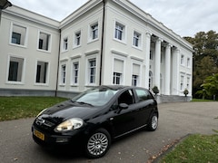 Fiat Punto Evo - 1.2 5 DEURS AIRCO, 1:22 RIJKLAAR