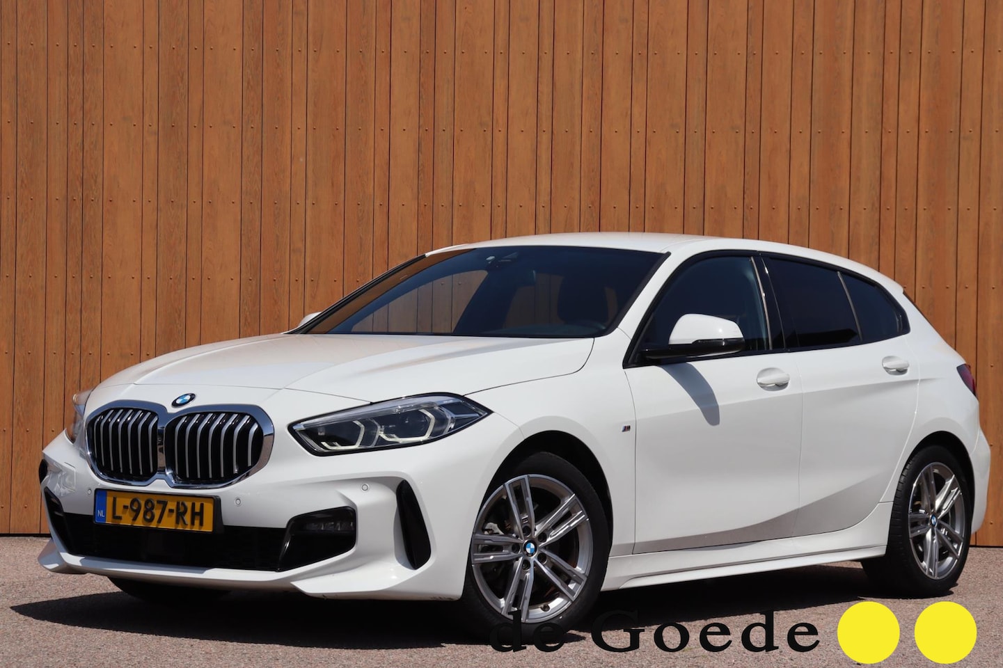 BMW 1-serie - 118i Business Ed. M-sport org. NL-auto - AutoWereld.nl