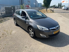 Opel Astra Sports Tourer - 1.3 CDTi S/S Cosmo Navigatie