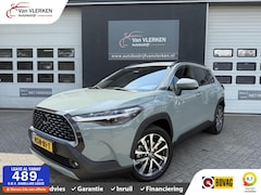 Toyota Corolla Cross - Hybrid 140 Dynamic ook in kleur zwart en blauw