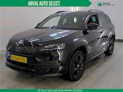 Skoda Karoq - 1.5 TSI 150pk ACT Sportline Business | Trekhaak | Comfort & Functie pakket | 18" | Navi |