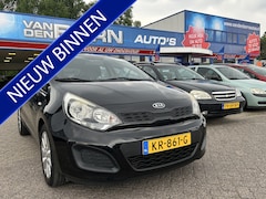Kia Rio - 1.2 CVVT Comfort Pack Airco 5 deurs 16"LMV 3 mnd Garantie