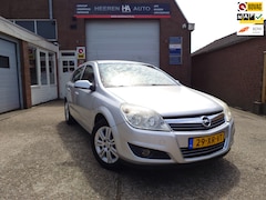 Opel Astra - 1.6 Temptation, Airco, Cruise control, Trekhaak, Automaat