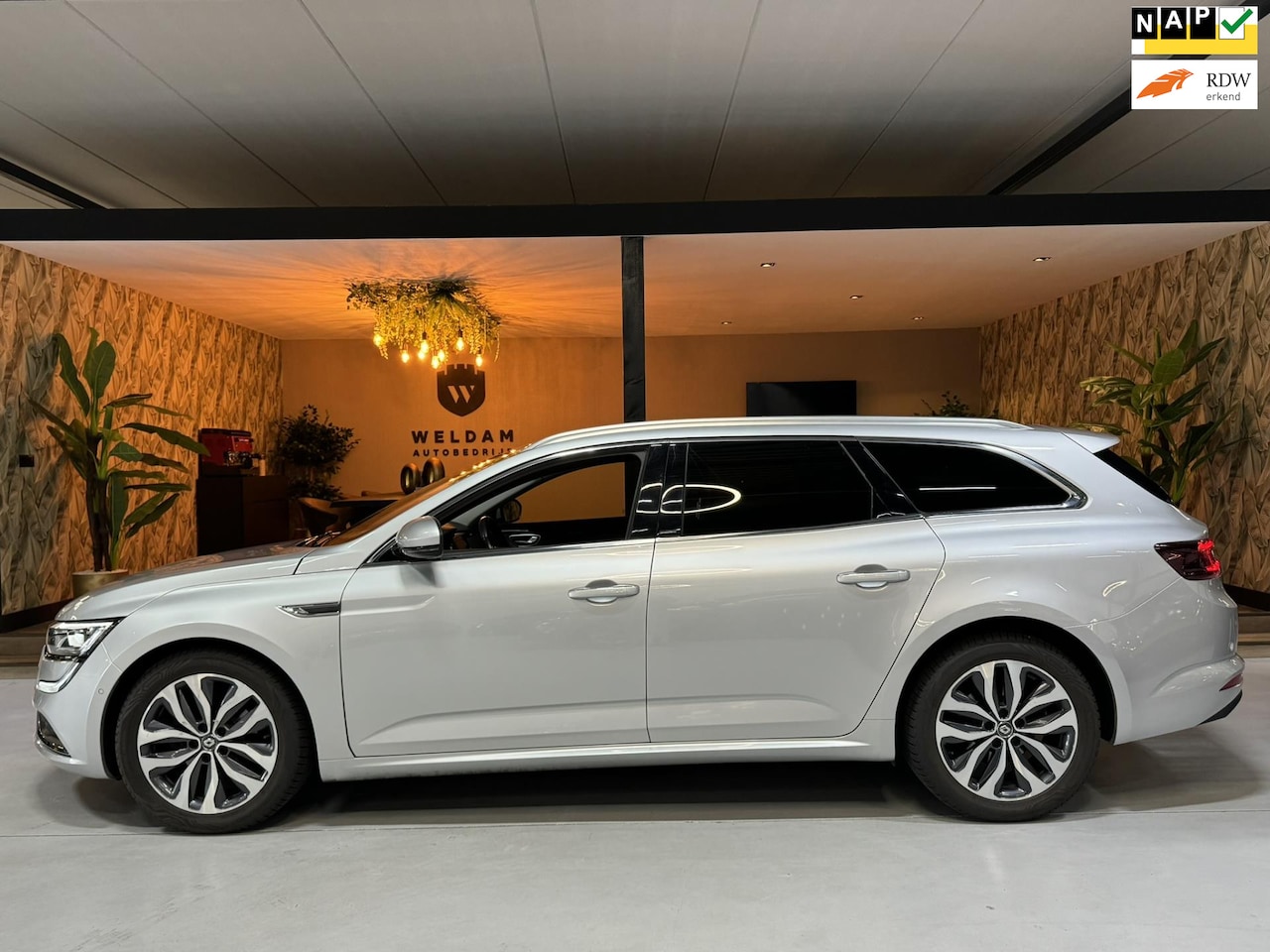 Renault Talisman Estate - 1.6 TCe Intens NAP Garantie Trekhaak Leder BOSE LED Navi Camera Cruise Clima Rijklaar - AutoWereld.nl