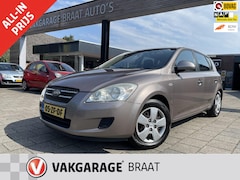 Kia Cee'd - 1.6 X-tra l TREKHAAK l AIRCO l ALL-IN