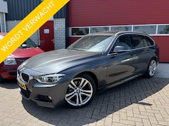 BMW 3-serie Touring - 320i High Executive AUTOMAAT / M-SPORT / LCI / VIRTUAL / PANORAMADAK / FULL LED / LEDER /