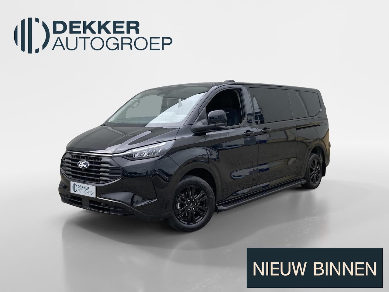 Ford Transit Custom - 320 2.5 PHEV L2H1 Black Platinum Dubb.cab. AUT. - AutoWereld.nl