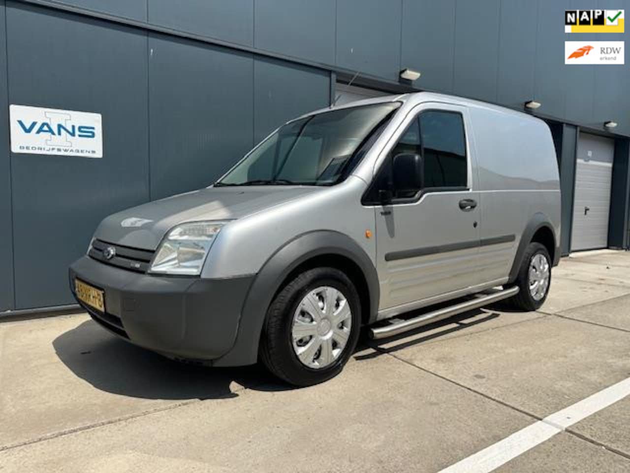 Ford Transit Connect - T220S 1.8 TDCi Trend T220S 1.8 TDCi Trend - AutoWereld.nl