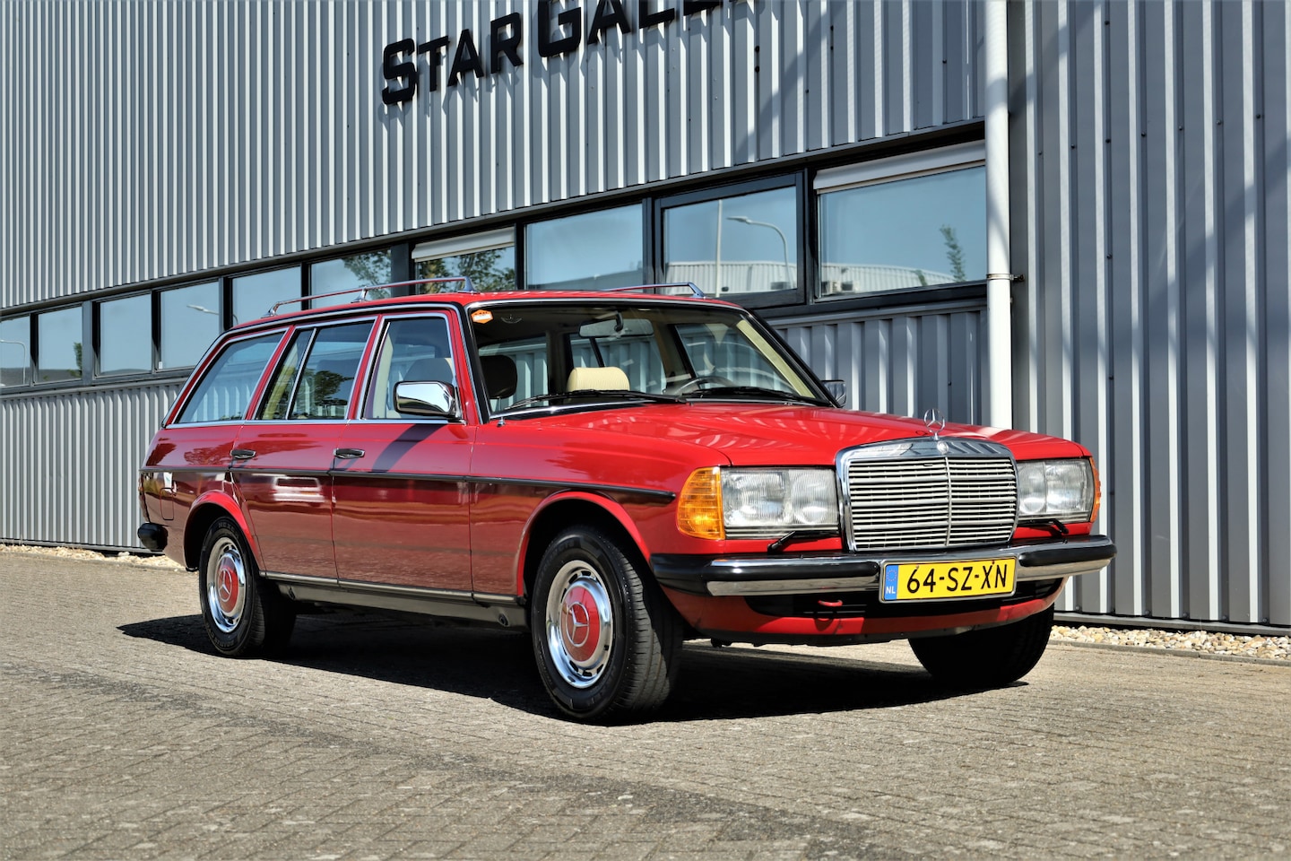 Mercedes-Benz 200-280 (W123) Combi - 230 TE 101755km Belastingvrij - AutoWereld.nl