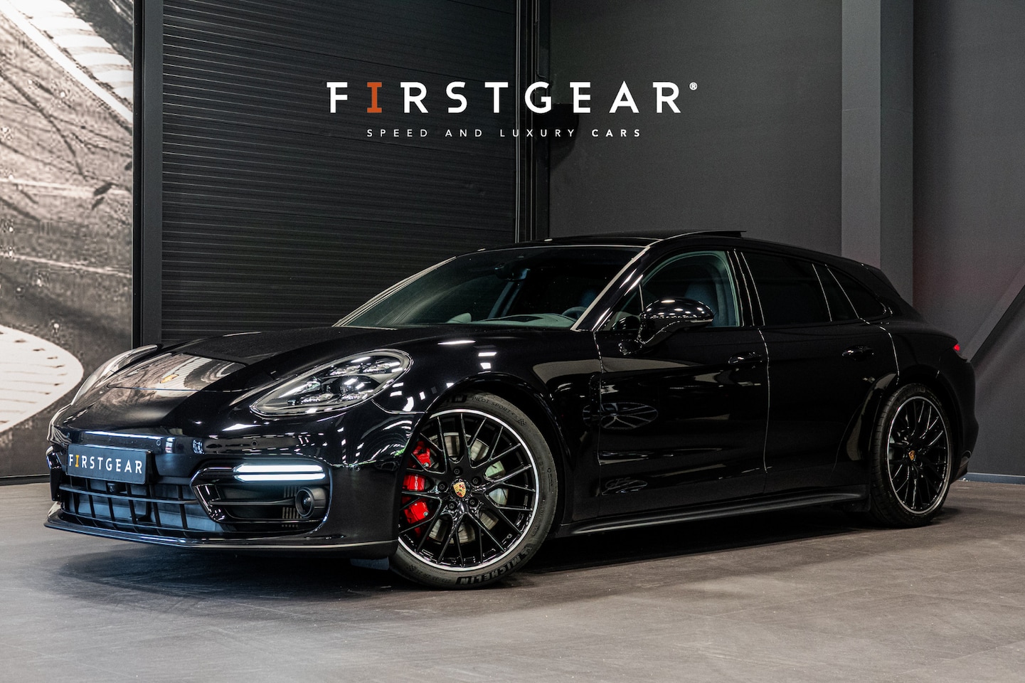 Porsche Panamera Sport Turismo - 4.0 GTS *Sport-Design / BOSE / Panorama / Soft-Close / Standkachel / InnoDrive / HUD / Spo - AutoWereld.nl