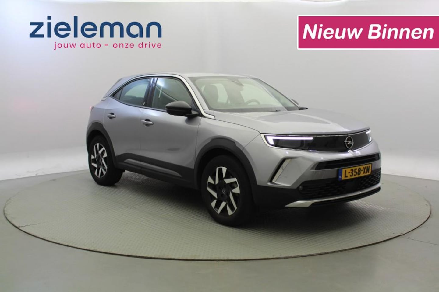 Opel Mokka-e - Elegance 50-kWh 11kw  - Camera, Carplay, Stoelverw. - AutoWereld.nl
