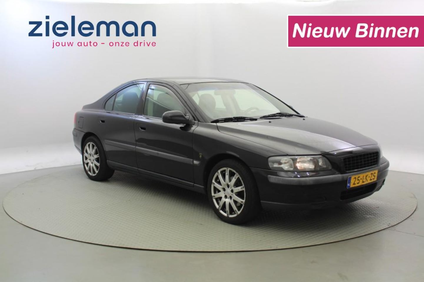 Volvo S60 - 2.4 Edition - Airco, Leer - AutoWereld.nl