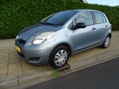 Toyota Yaris - 1.0 VVTI ACCES-Airco-Aux-Electr Ram-Trkh
