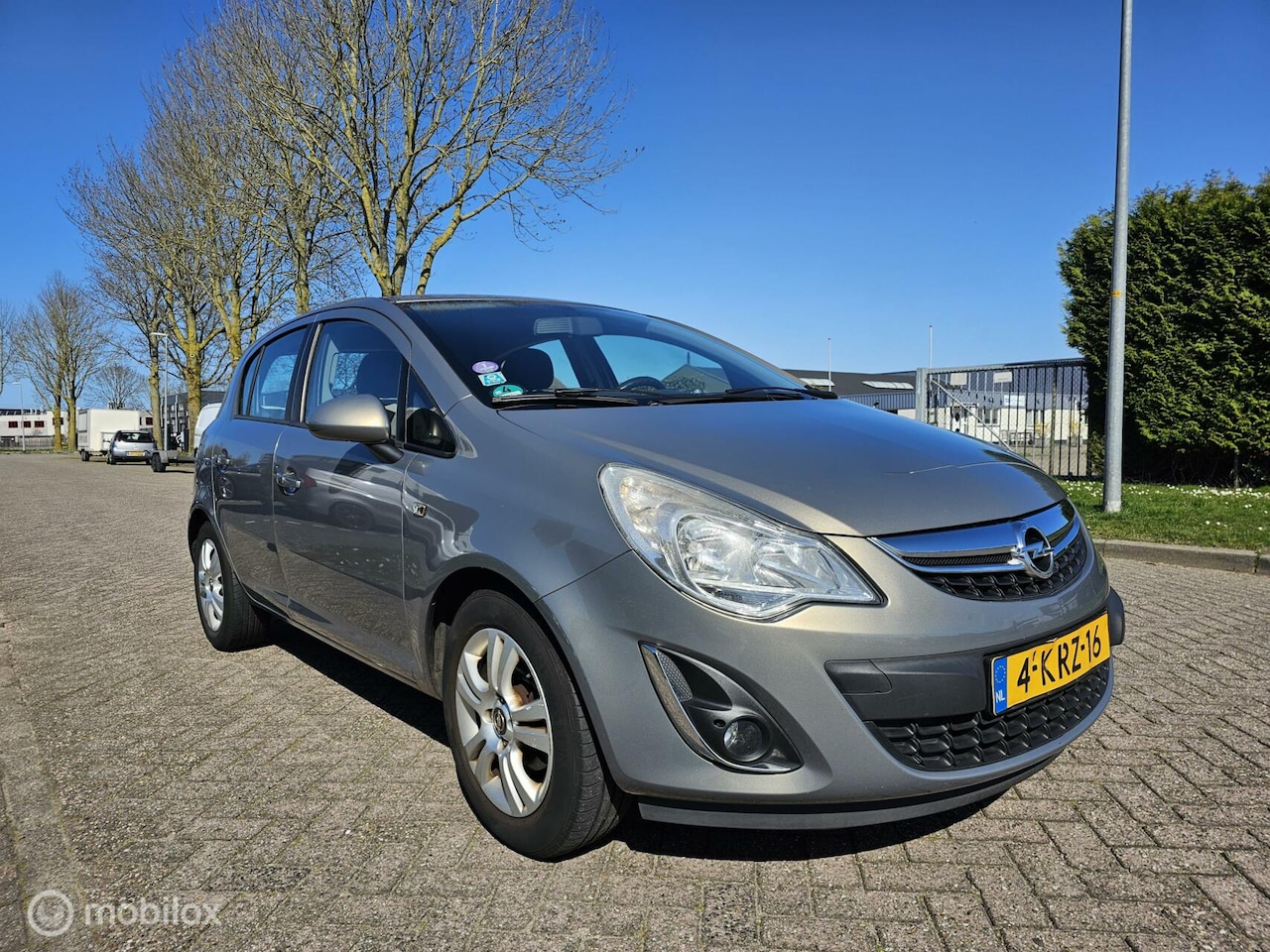 Opel Corsa - 1.2-16V Berlin Eerste Eigenaar! - AutoWereld.nl