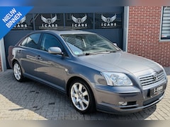 Toyota Avensis - 2.4 VVTi Executive NAVI CARPLAY 2E eigenaar