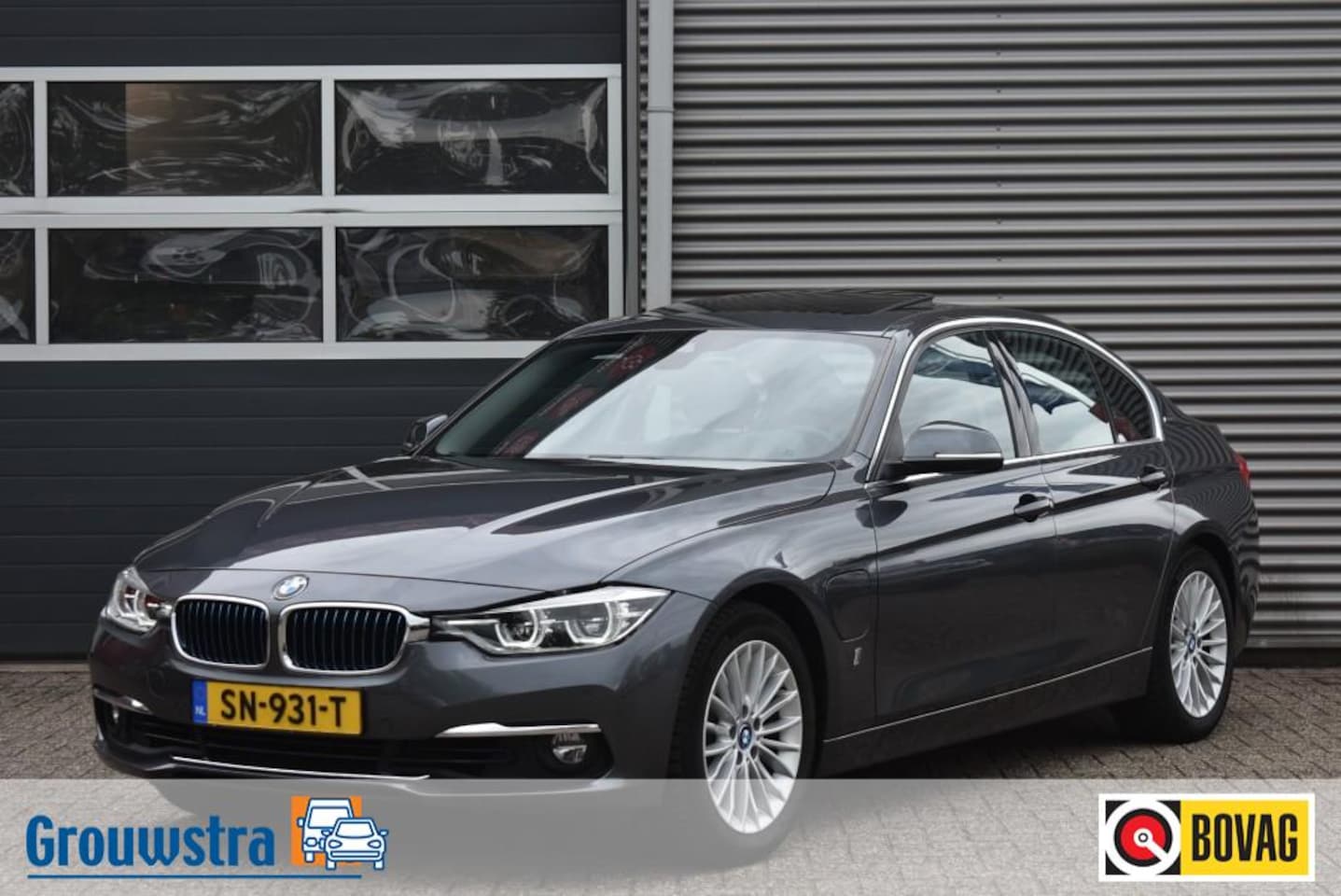 BMW 3-serie - 330E HIGH EXEC. / SCHUIF KANTELDAK / STOELVERWARMING / LEDERE BEKLEDING - AutoWereld.nl
