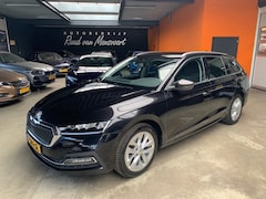 Skoda Octavia - 1.0 TSI STYLE / Navi / Electrische stoelen Mem
